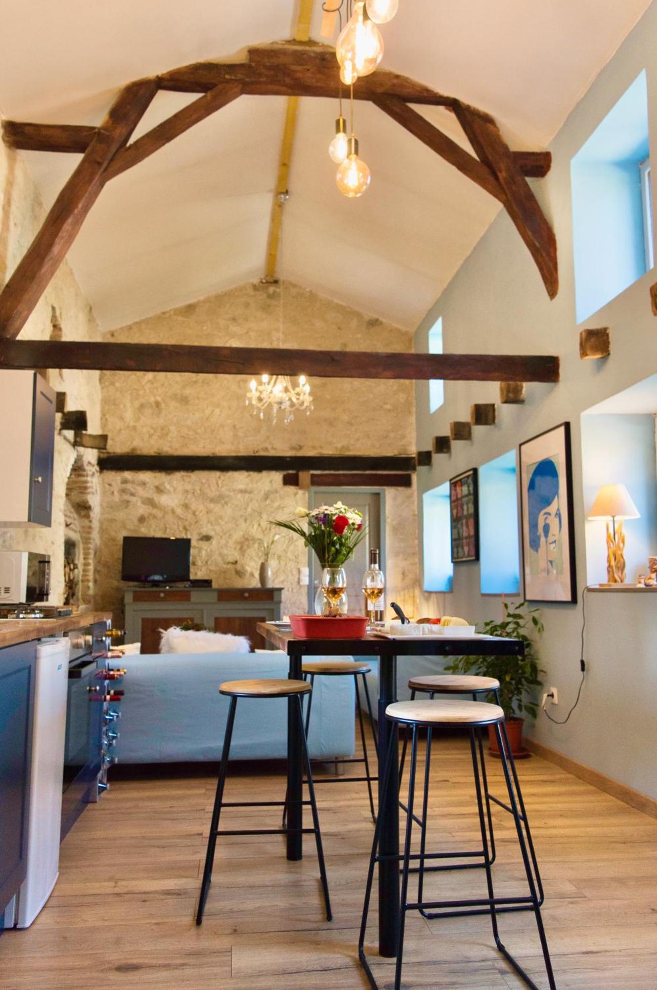 Petite Maison De Mouton Azat-le-Riz Exterior photo